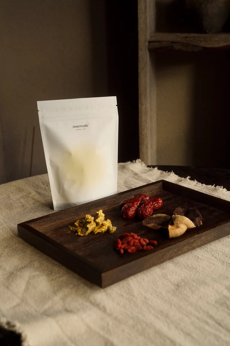 Renew. Follicular Blend. For energy and digestion. Goji Berry · Jujube · Chrysanthemum · Aged Mandarin Peel.